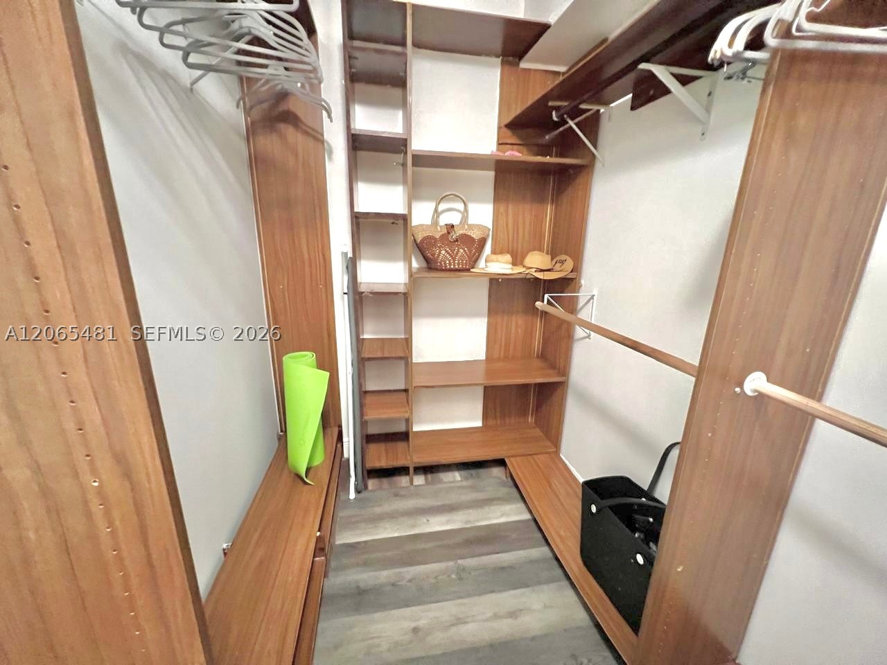 20000 E Country Clb Dr #612 Aventura, FL 33180