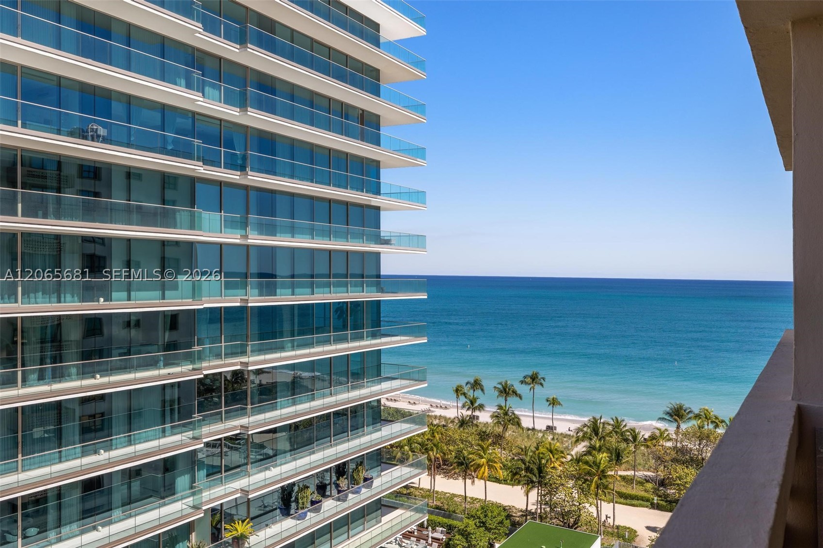 10185 Collins Ave #1223