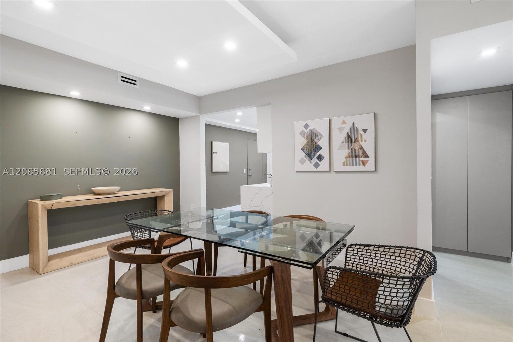 10185 Collins Ave #1223 Bal Harbour, FL 33154
