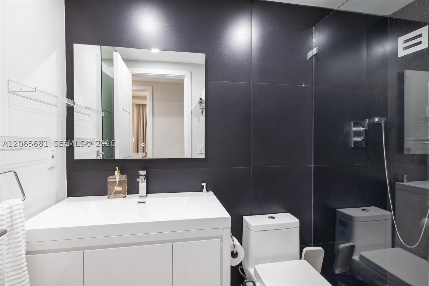 10185 Collins Ave #1223 Bal Harbour, FL 33154