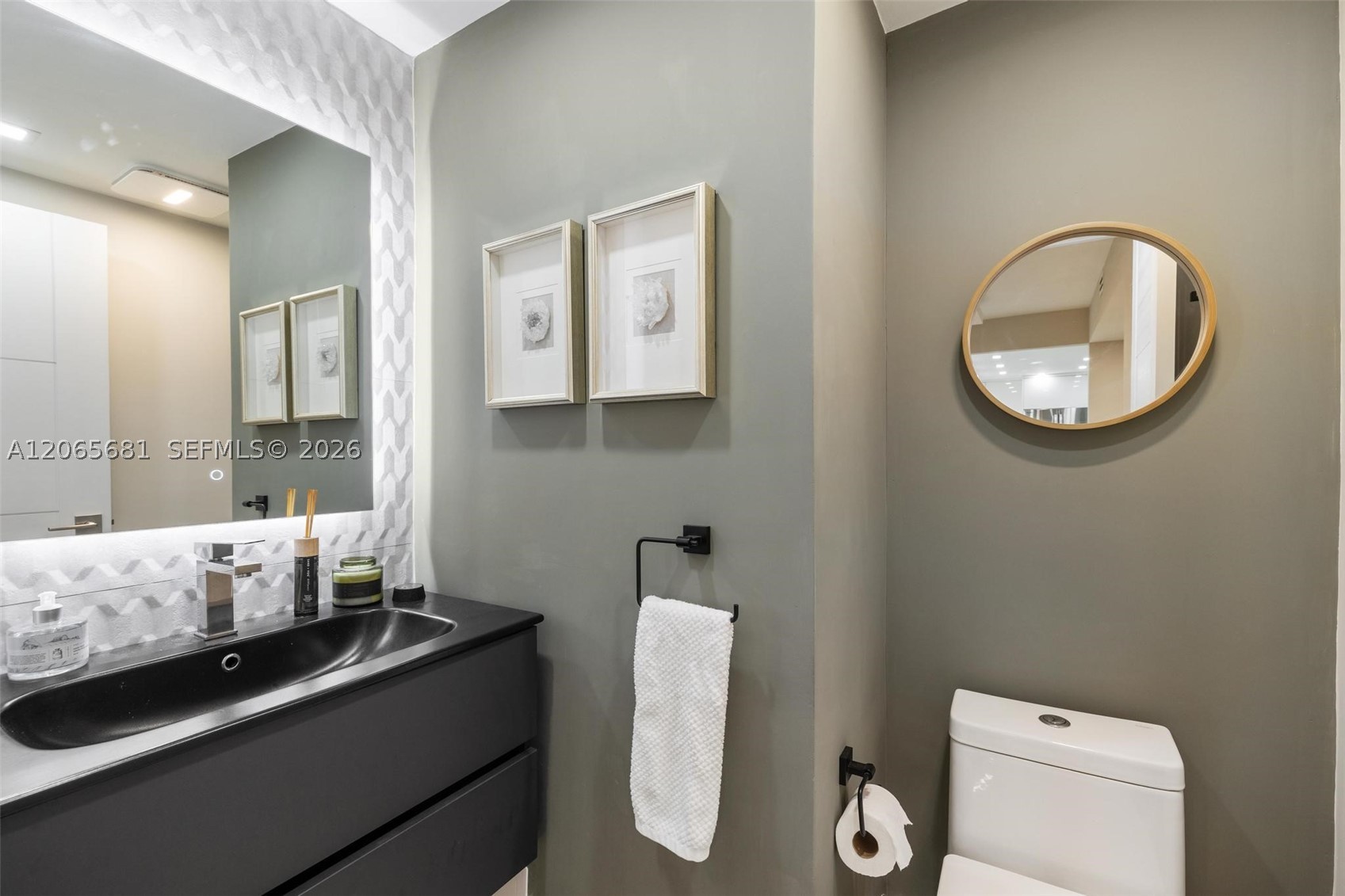 10185 Collins Ave #1223 Bal Harbour, FL 33154
