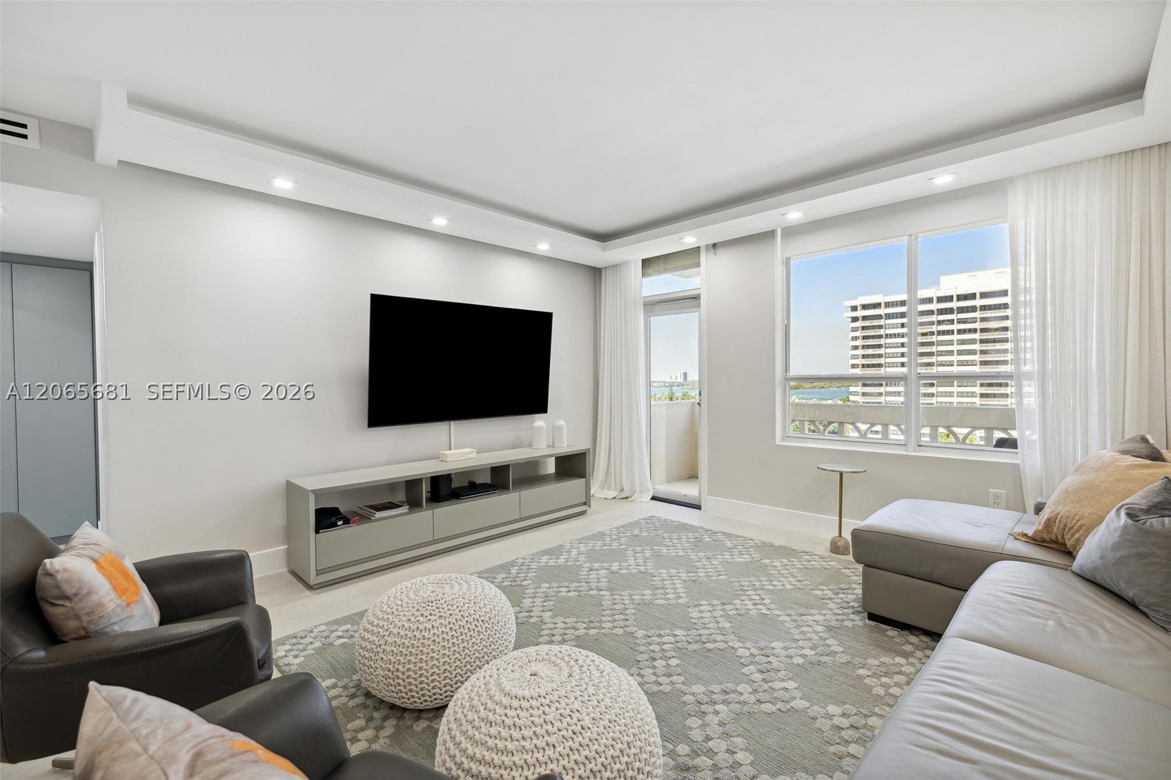 10185 Collins Ave #1223 Bal Harbour, FL 33154