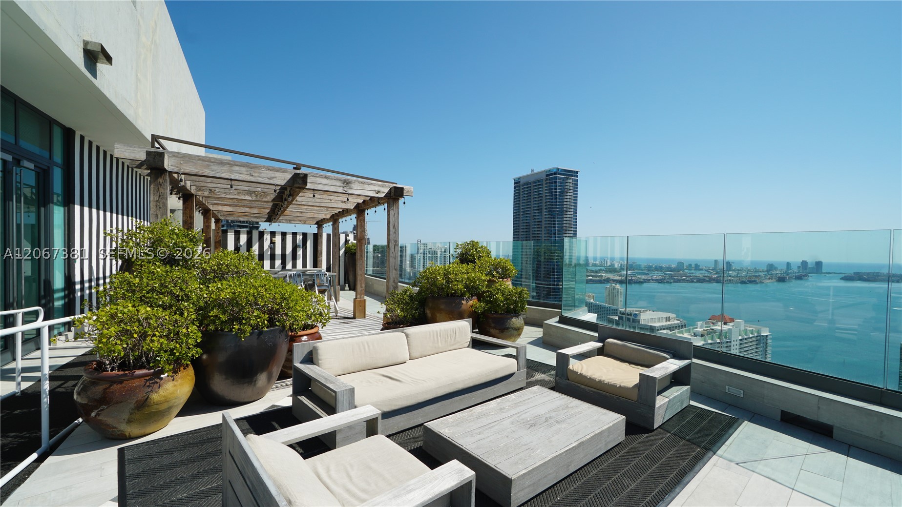 image Dua Miami (SLS Brickell)18
