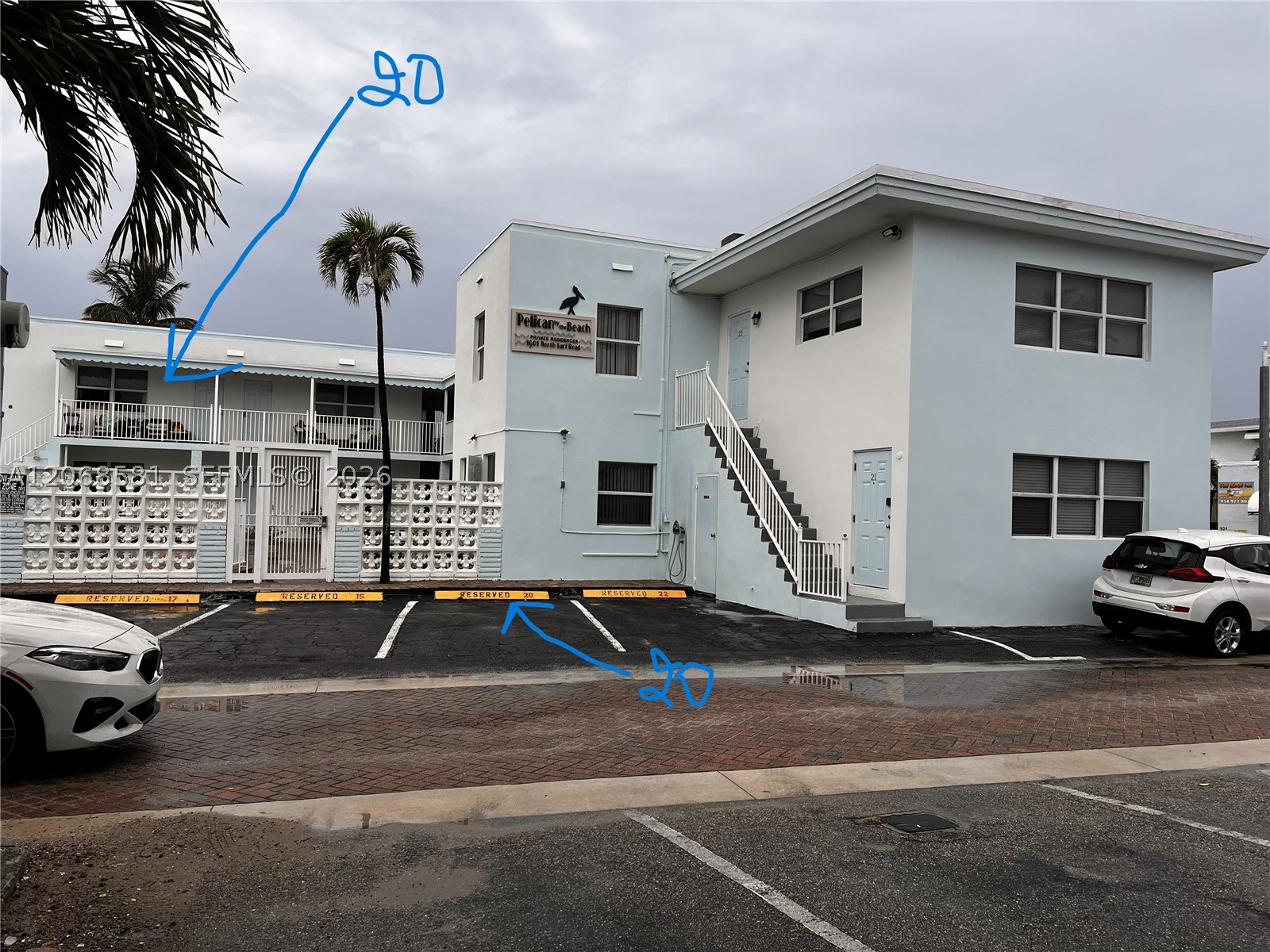 1901 N Surf Rd #20