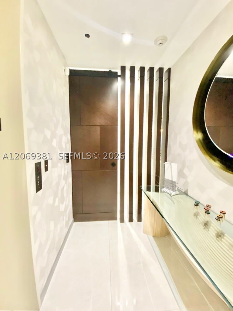 16901 Collins Ave #701 Sunny Isles Beach, FL 33160