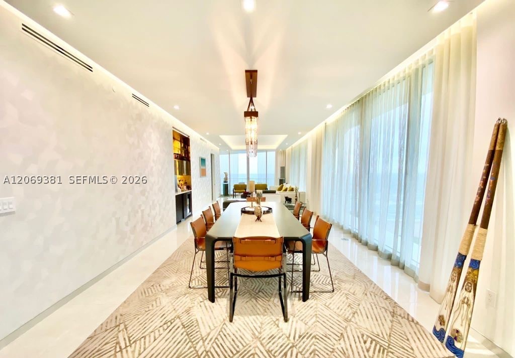 16901 Collins Ave #701 Sunny Isles Beach, FL 33160