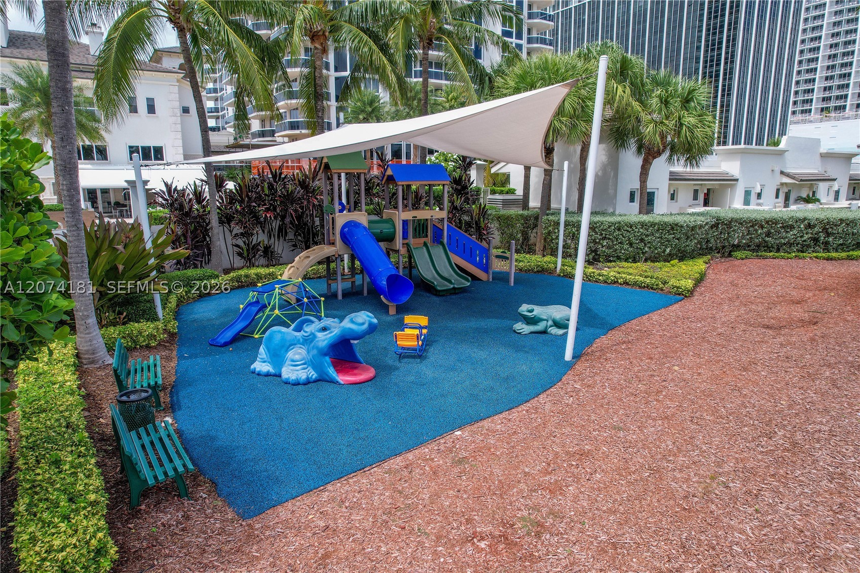4775 Collins Ave #2208 Miami Beach, FL 33140