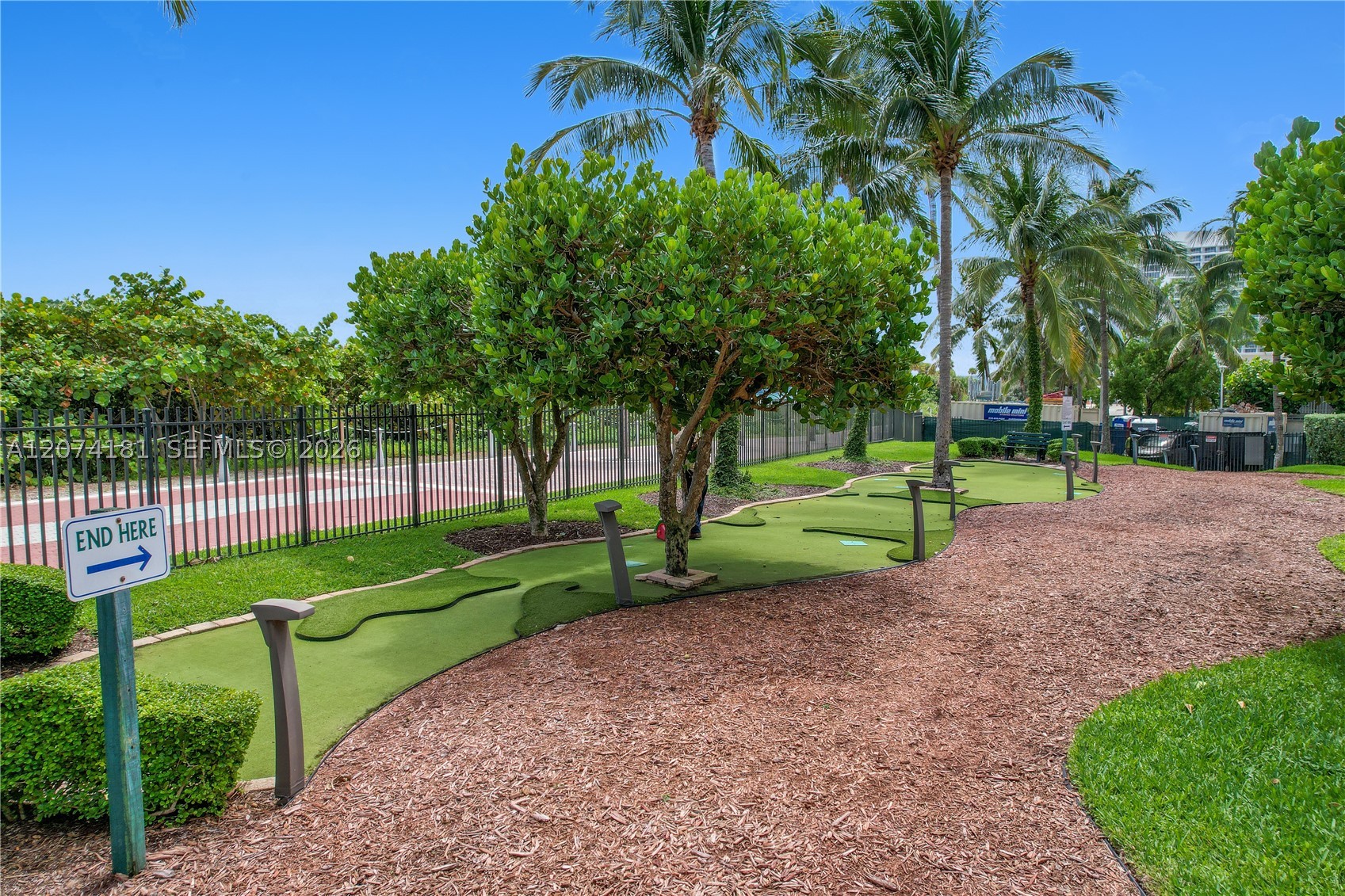 4775 Collins Ave #2208 Miami Beach, FL 33140
