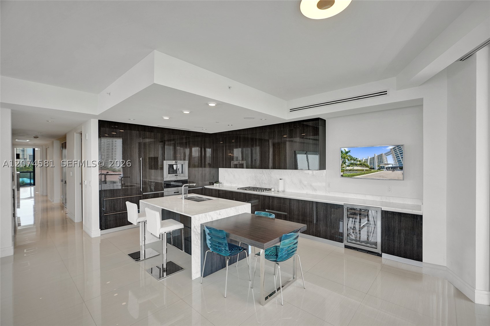 3250 NE 188th St #501 Aventura, FL 33180