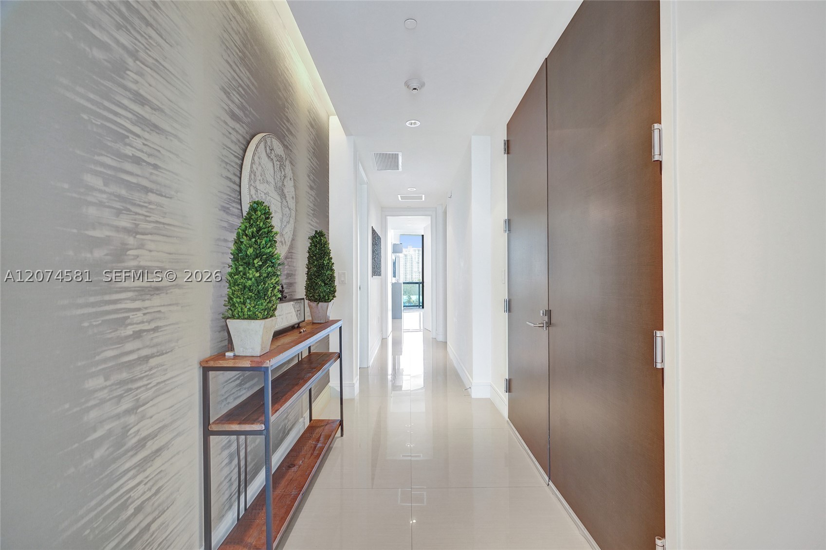 3250 NE 188th St #501 Aventura, FL 33180