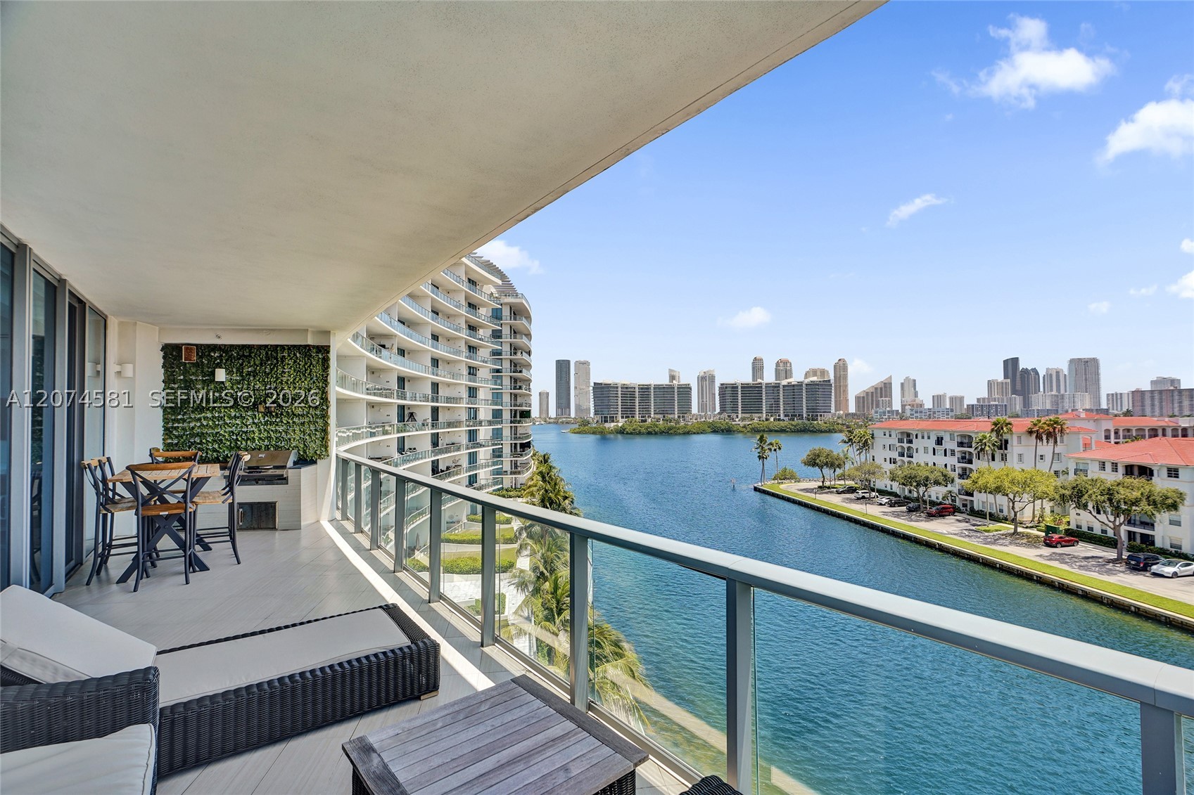 3250 NE 188th St #501 Aventura, FL 33180