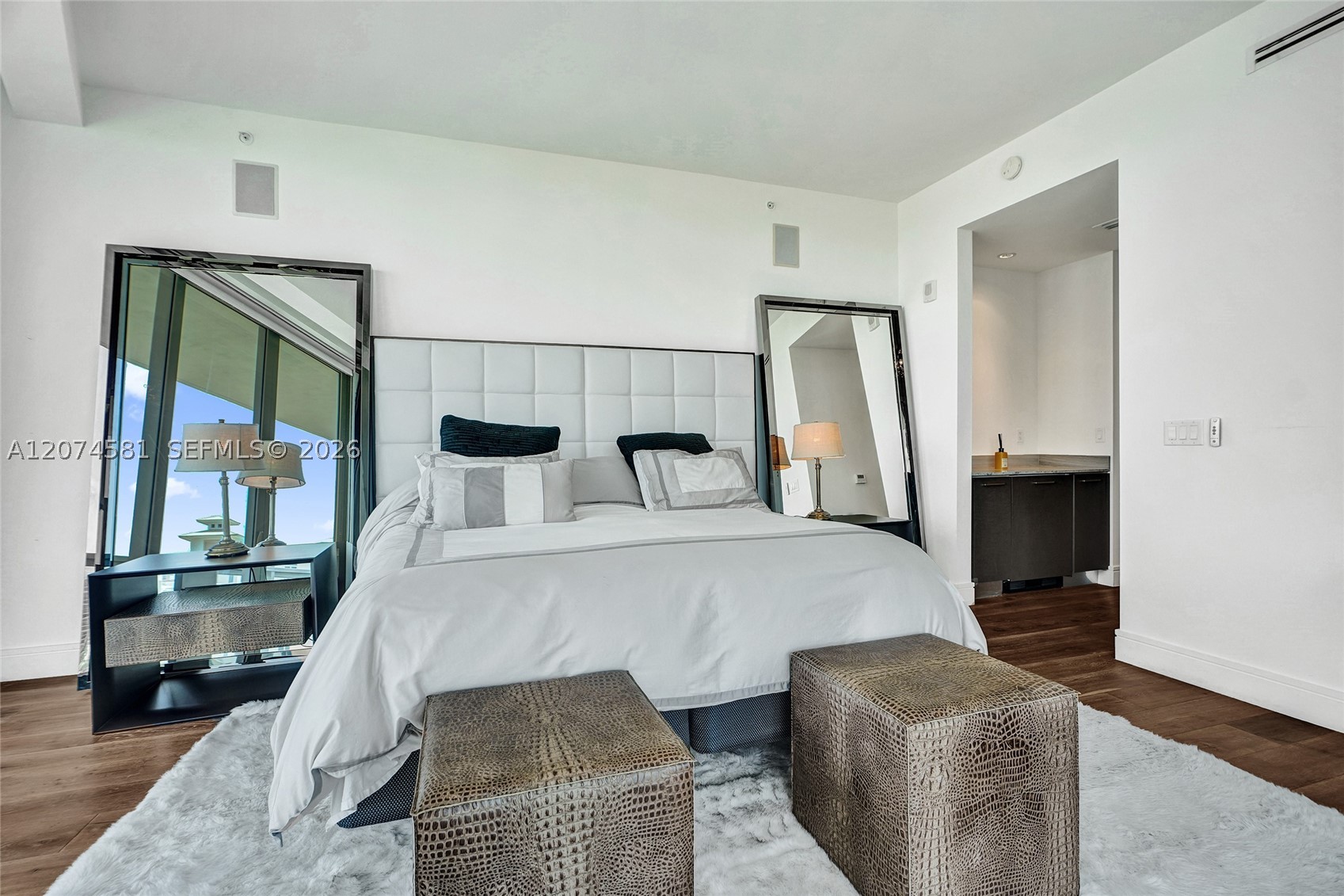 3250 NE 188th St #501 Aventura, FL 33180