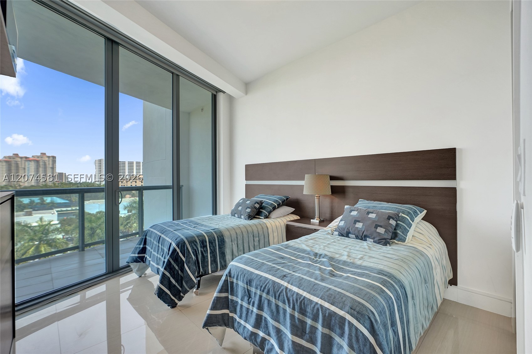 3250 NE 188th St #501 Aventura, FL 33180