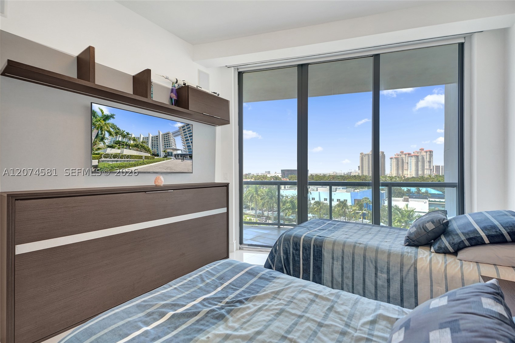 3250 NE 188th St #501 Aventura, FL 33180