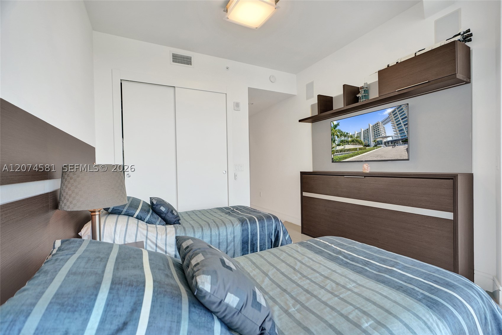 3250 NE 188th St #501 Aventura, FL 33180