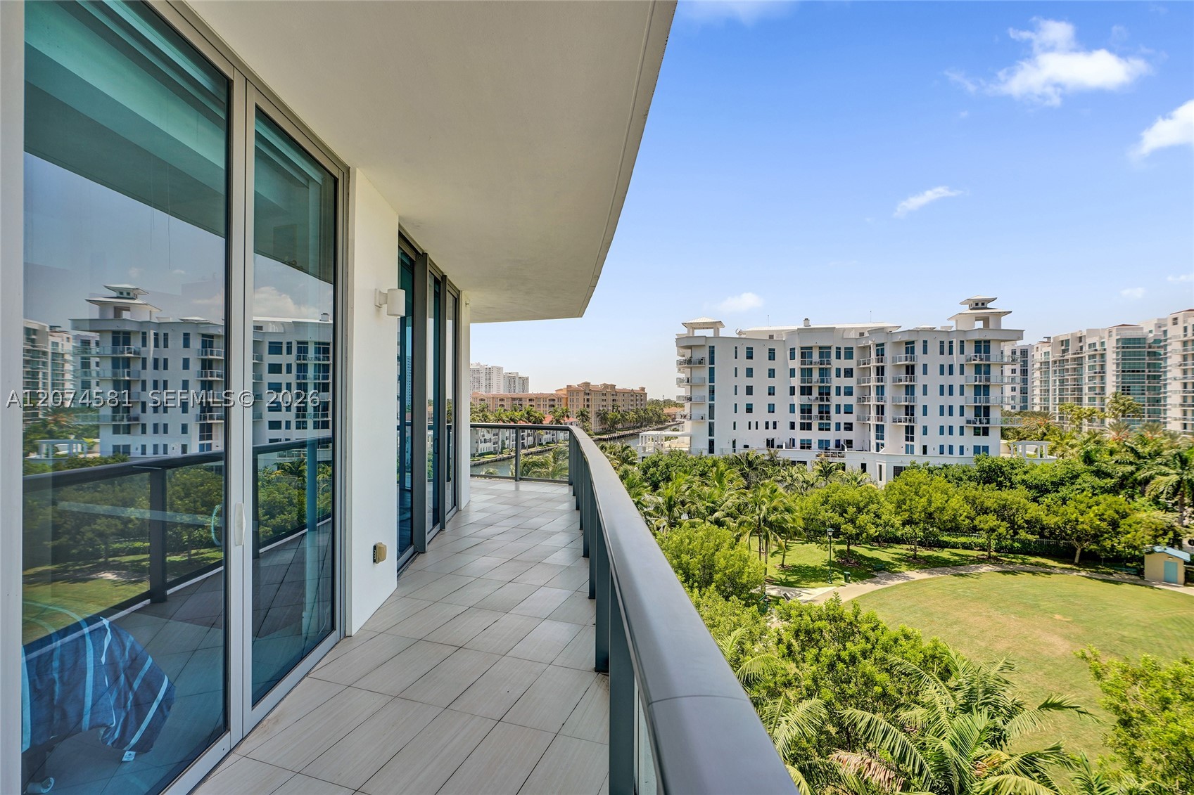 3250 NE 188th St #501 Aventura, FL 33180