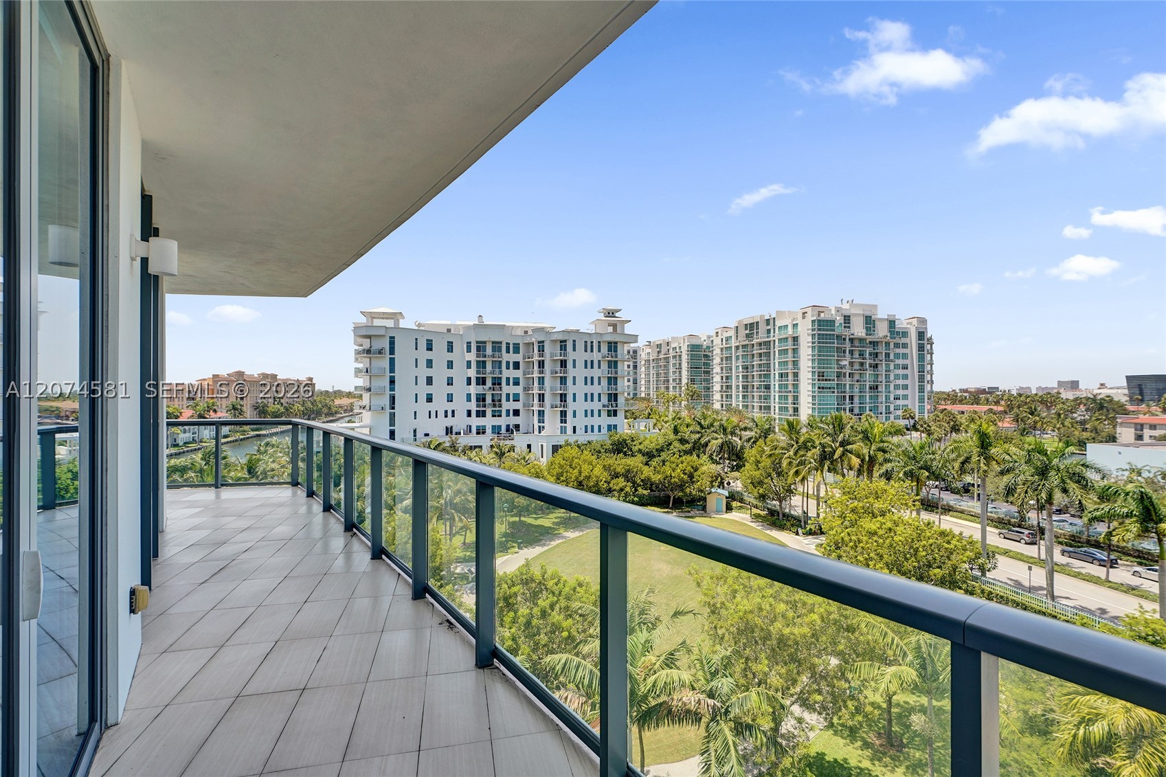3250 NE 188th St #501 Aventura, FL 33180