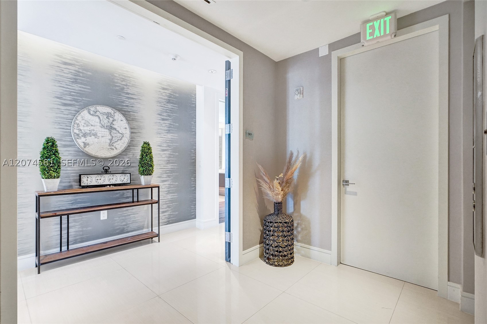3250 NE 188th St #501 Aventura, FL 33180