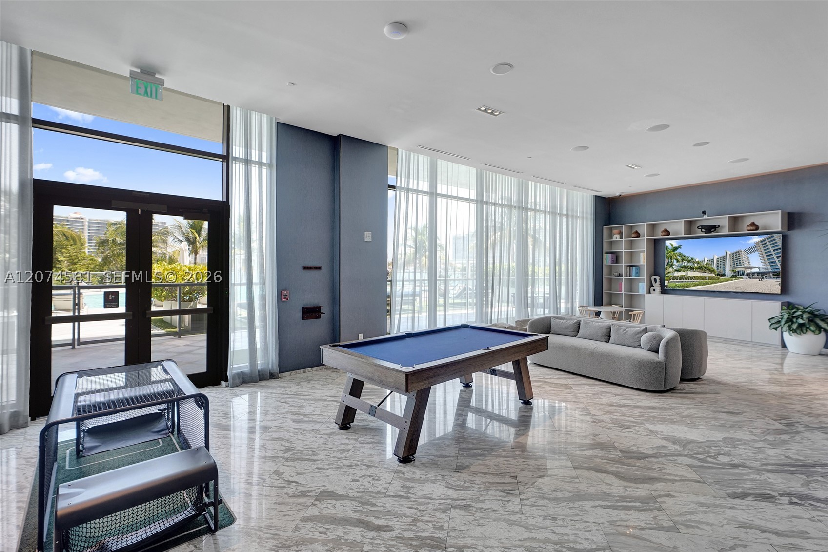 3250 NE 188th St #501 Aventura, FL 33180