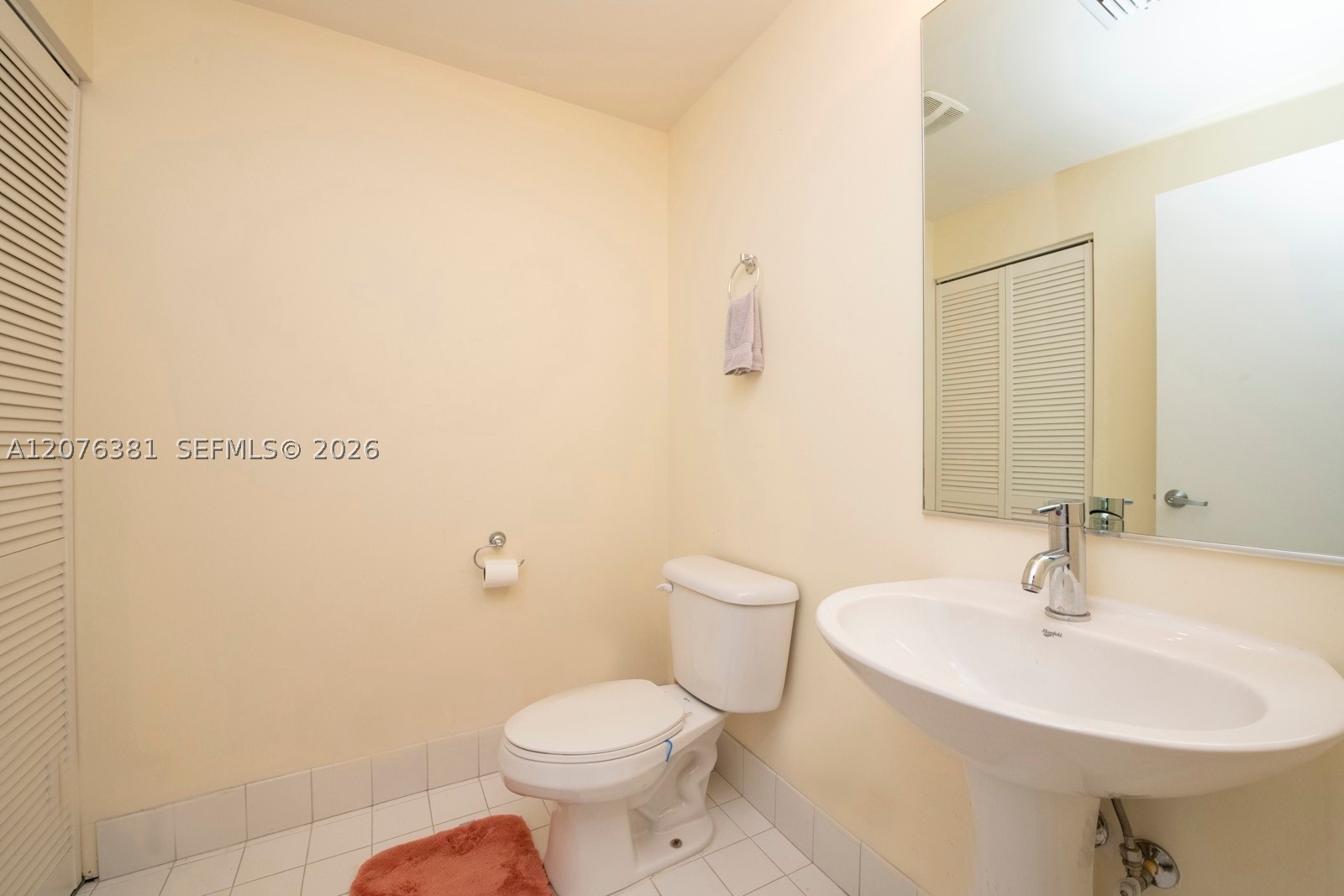 888 Biscayne Blvd #4007 Miami, FL 33132