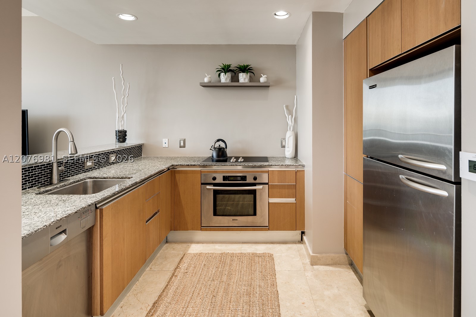 image 1060 Brickell - 10602