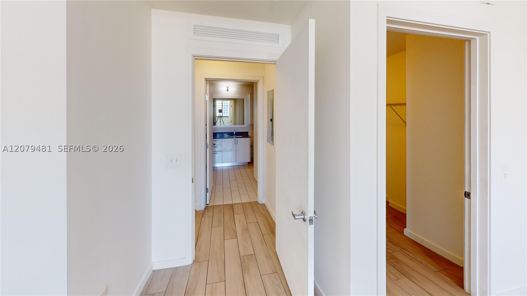 image Nine at Mary Brickell Village10
