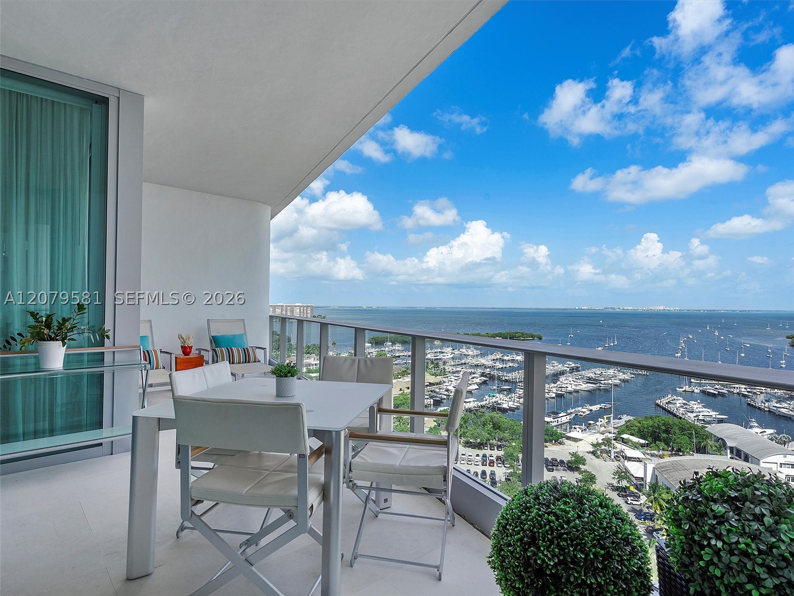 2627 S Bayshore Dr #2106