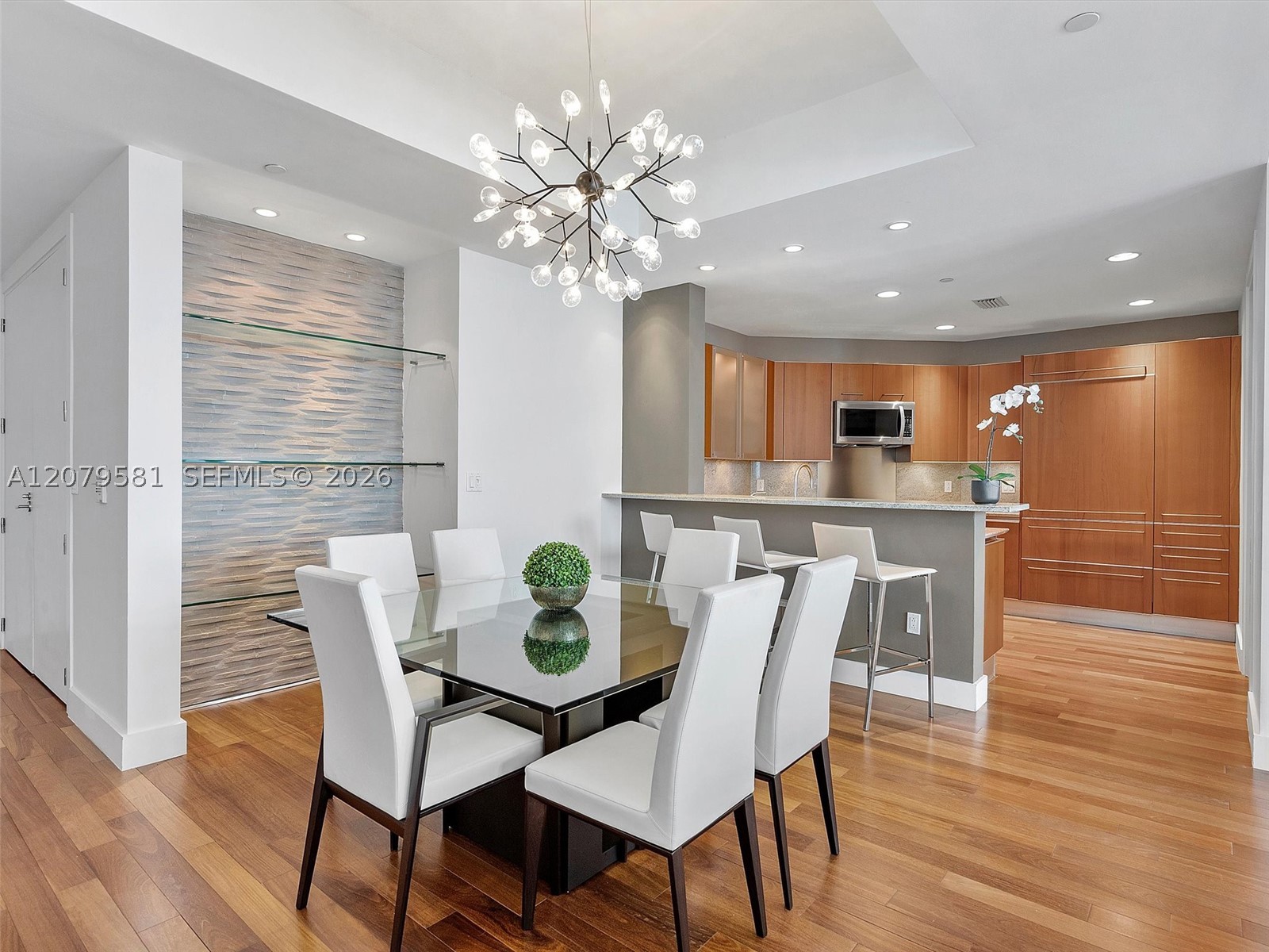 2627 S Bayshore Dr #2106 Miami, FL 33133