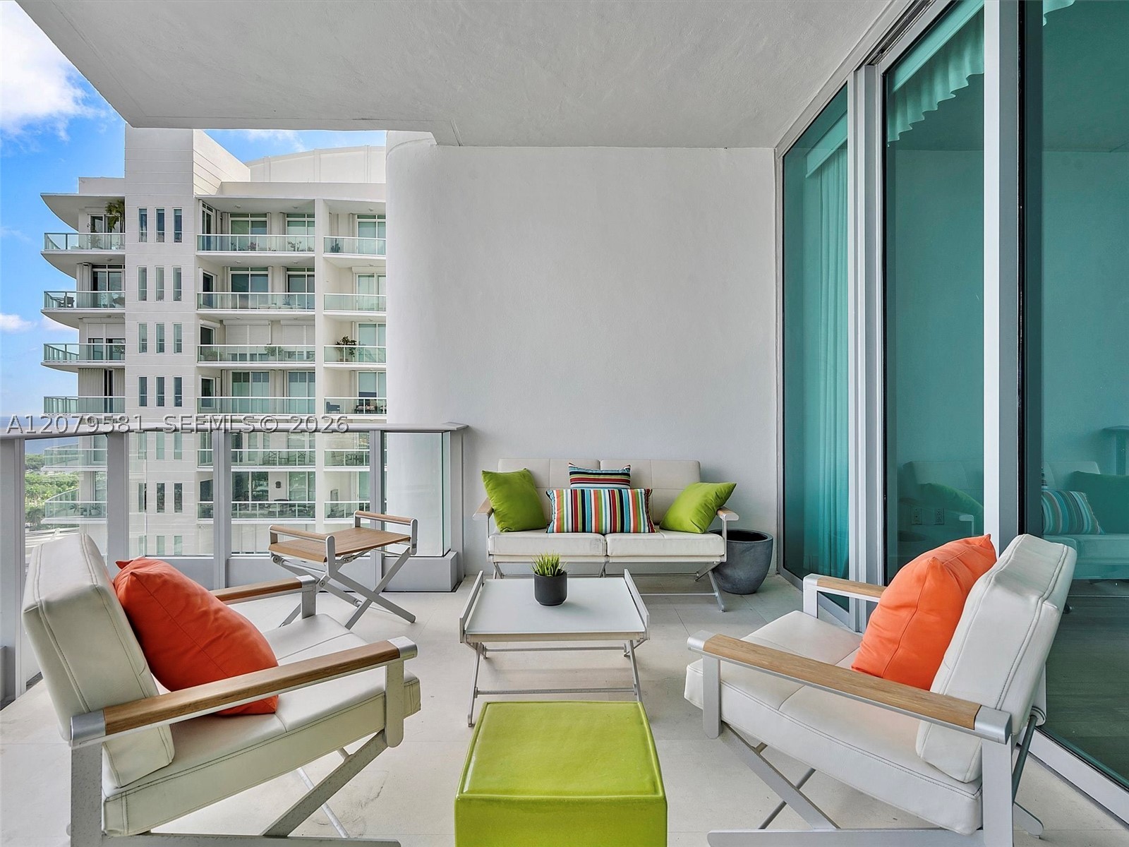 2627 S Bayshore Dr #2106 Miami, FL 33133