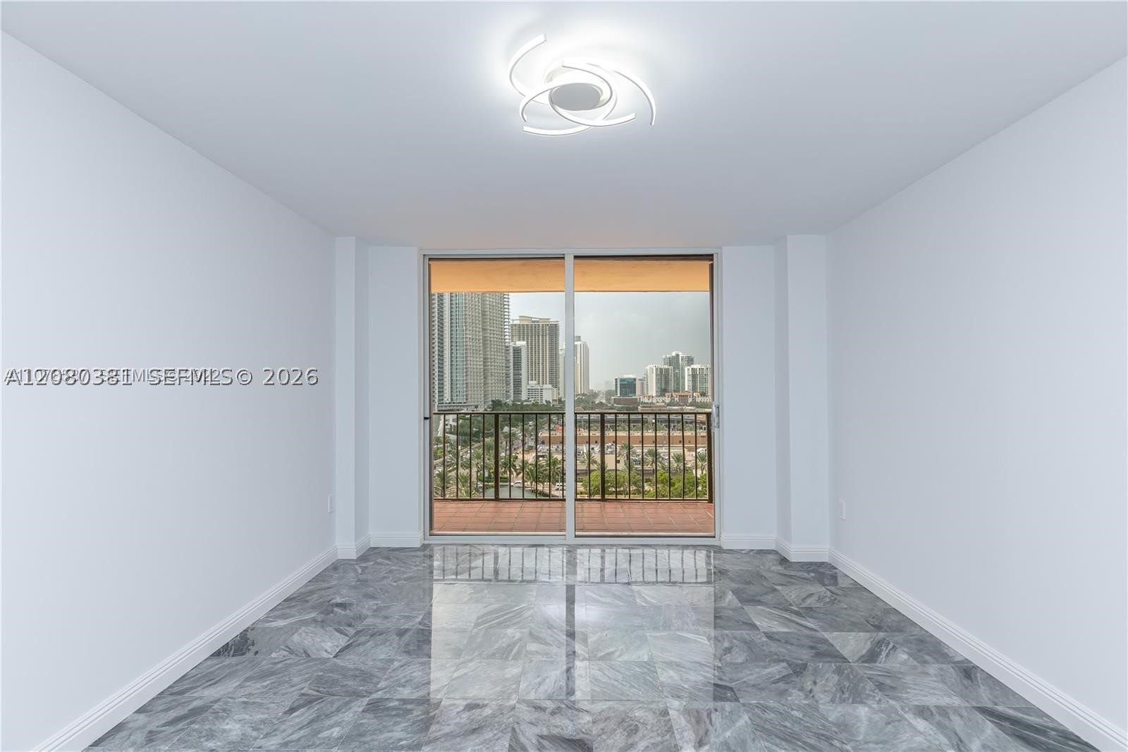 210 174th St #1201 Sunny Isles Beach, FL 33160