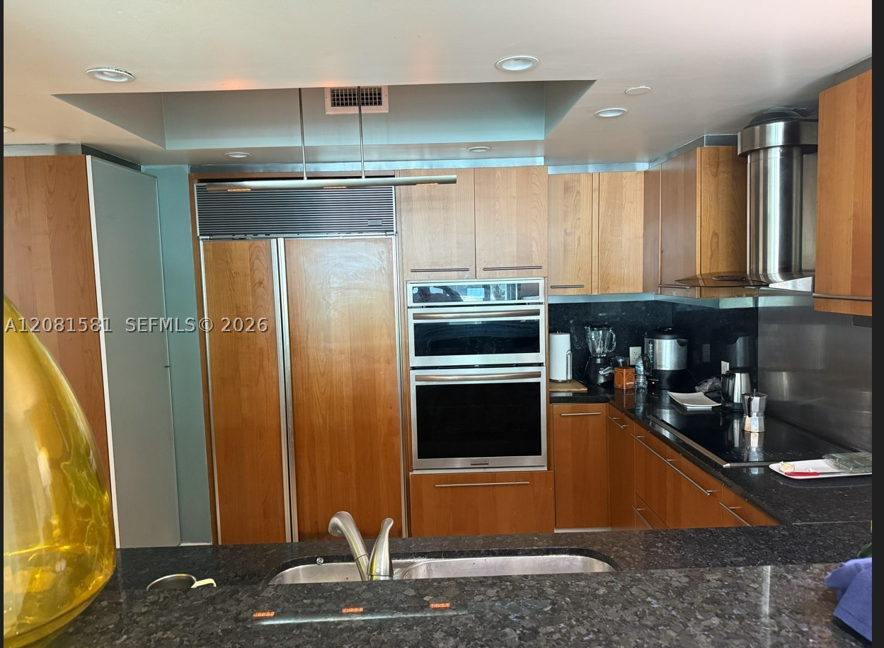 9401 Collins Ave #405 Surfside, FL 33154