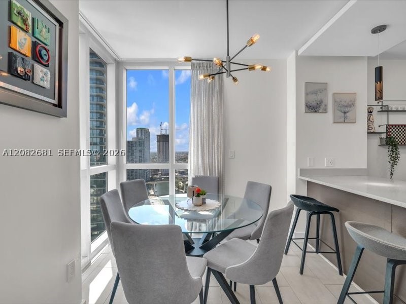 image 500 Brickell West14