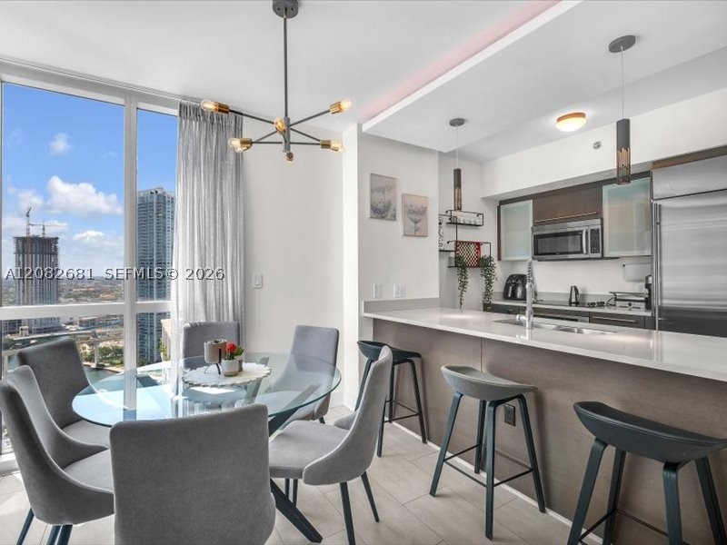 image 500 Brickell West2