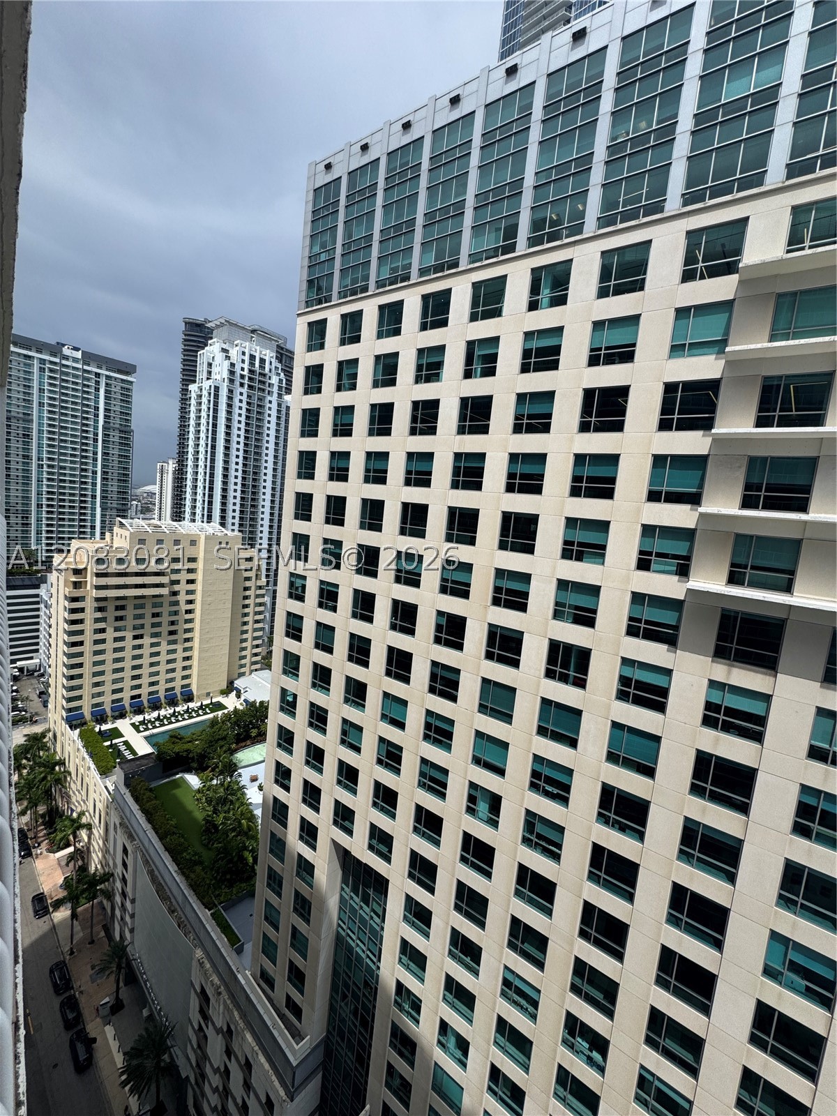 image The Club At Brickell Bay28