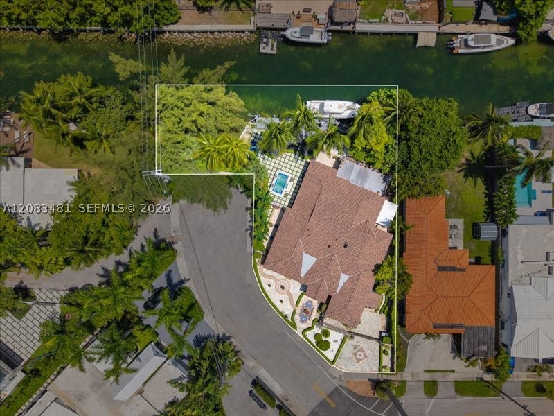 1150 N Biscayne Pt Rd Miami Beach, FL 33141