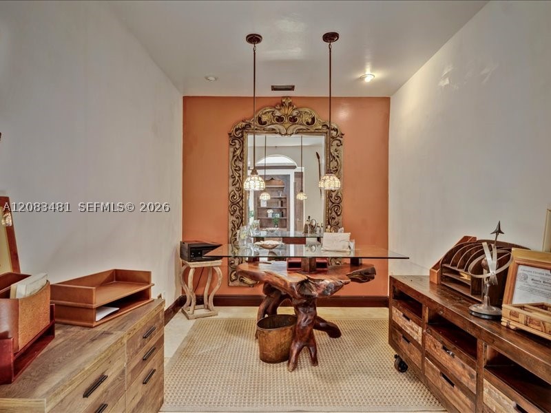 1150 N Biscayne Pt Rd Miami Beach, FL 33141