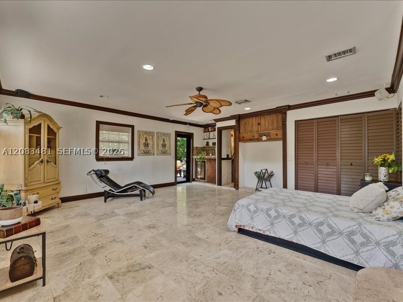 1150 N Biscayne Pt Rd Miami Beach, FL 33141