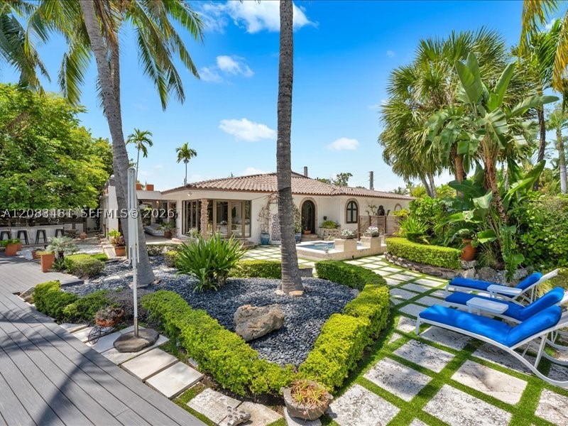 1150 N Biscayne Pt Rd Miami Beach, FL 33141