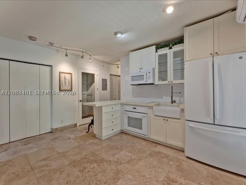 1150 N Biscayne Pt Rd Miami Beach, FL 33141