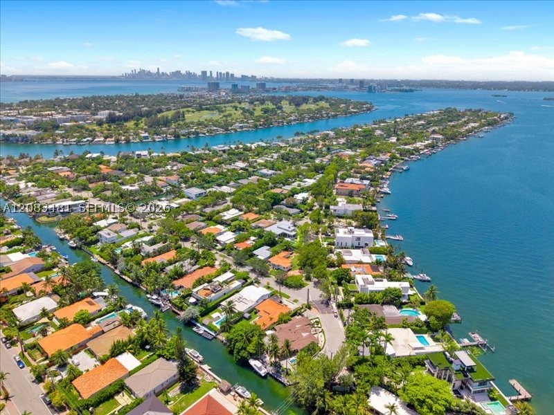 1150 N Biscayne Pt Rd Miami Beach, FL 33141