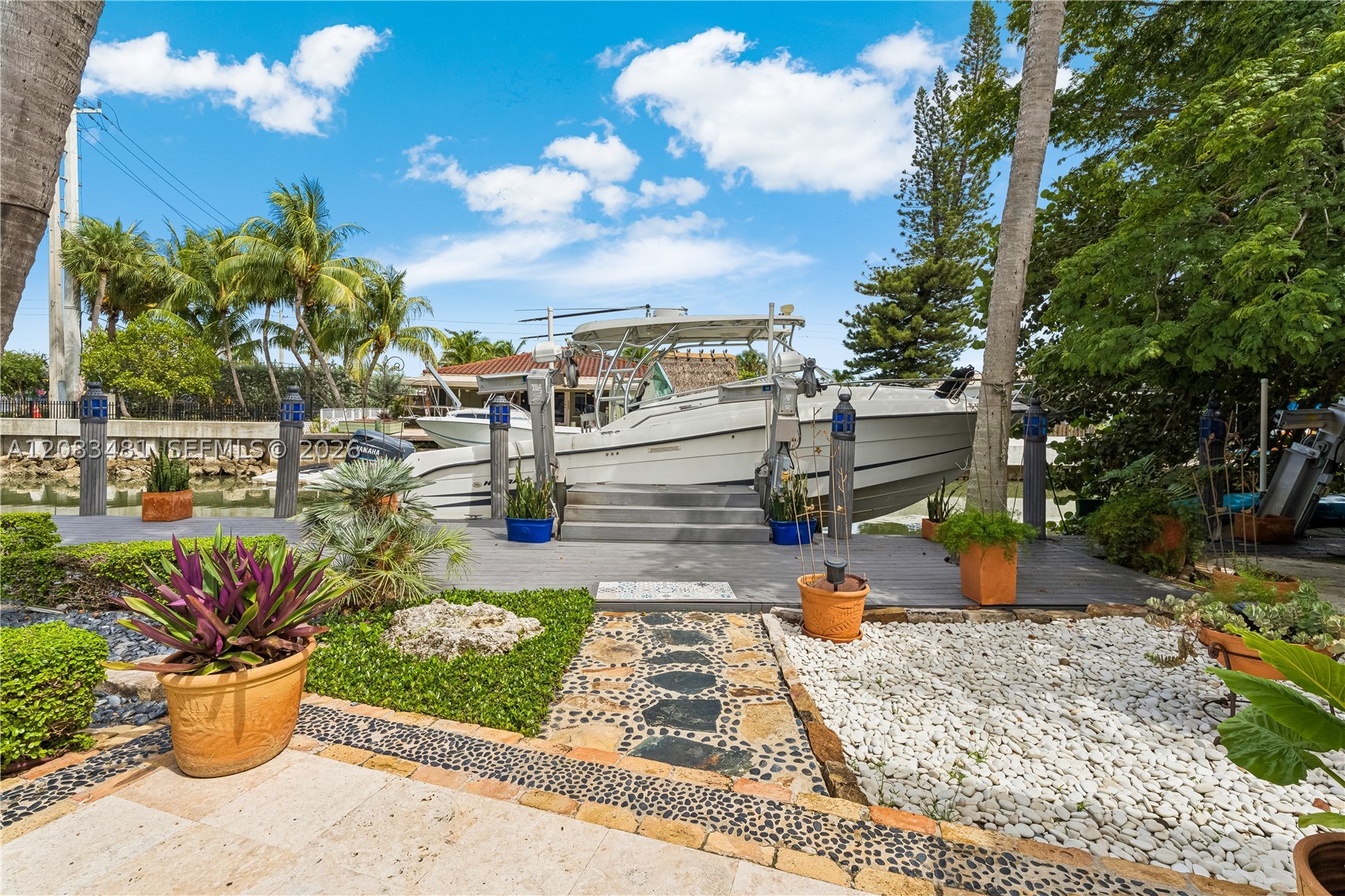 1150 N Biscayne Pt Rd Miami Beach, FL 33141