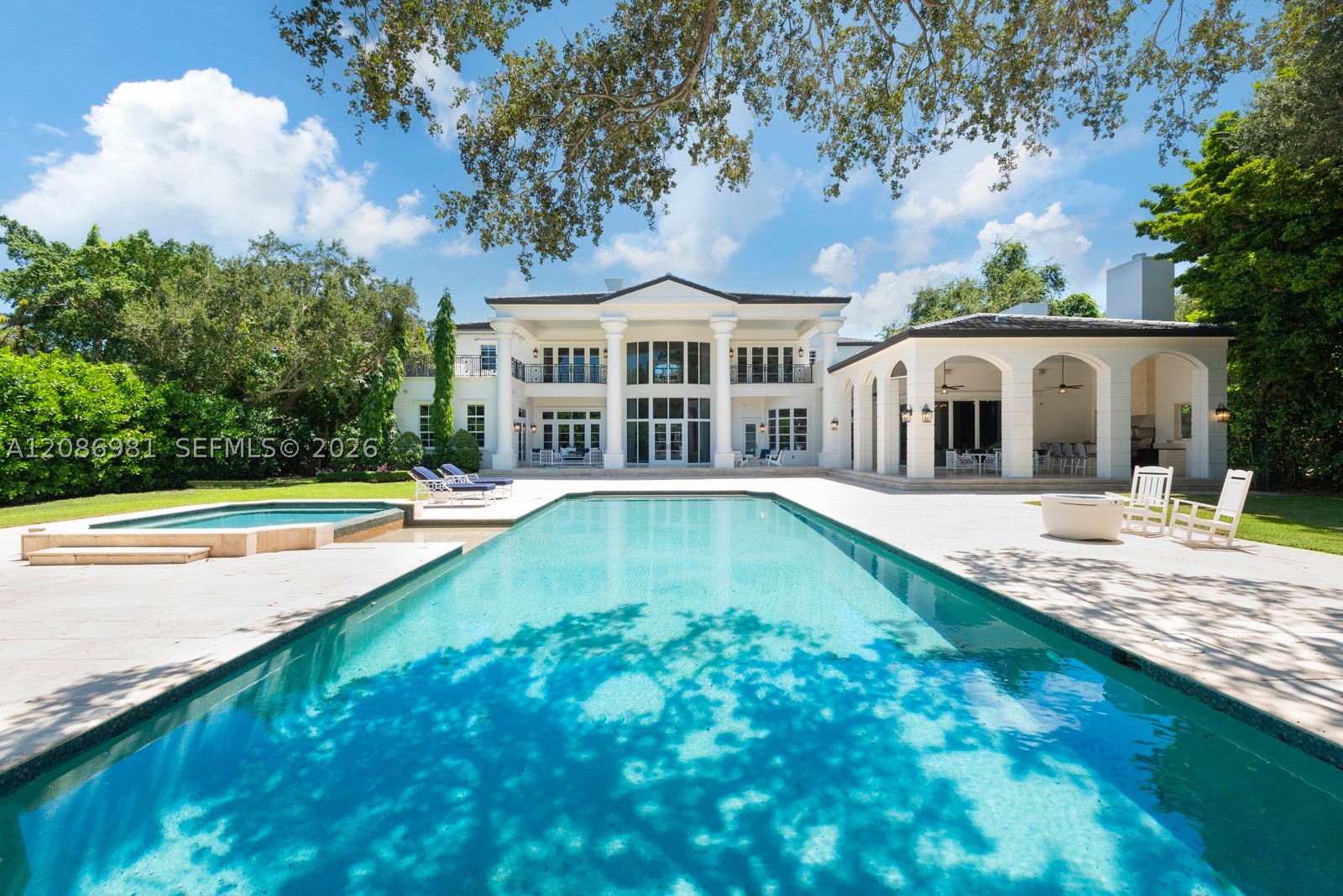 6045 SW 106th St Pinecrest, FL 33156