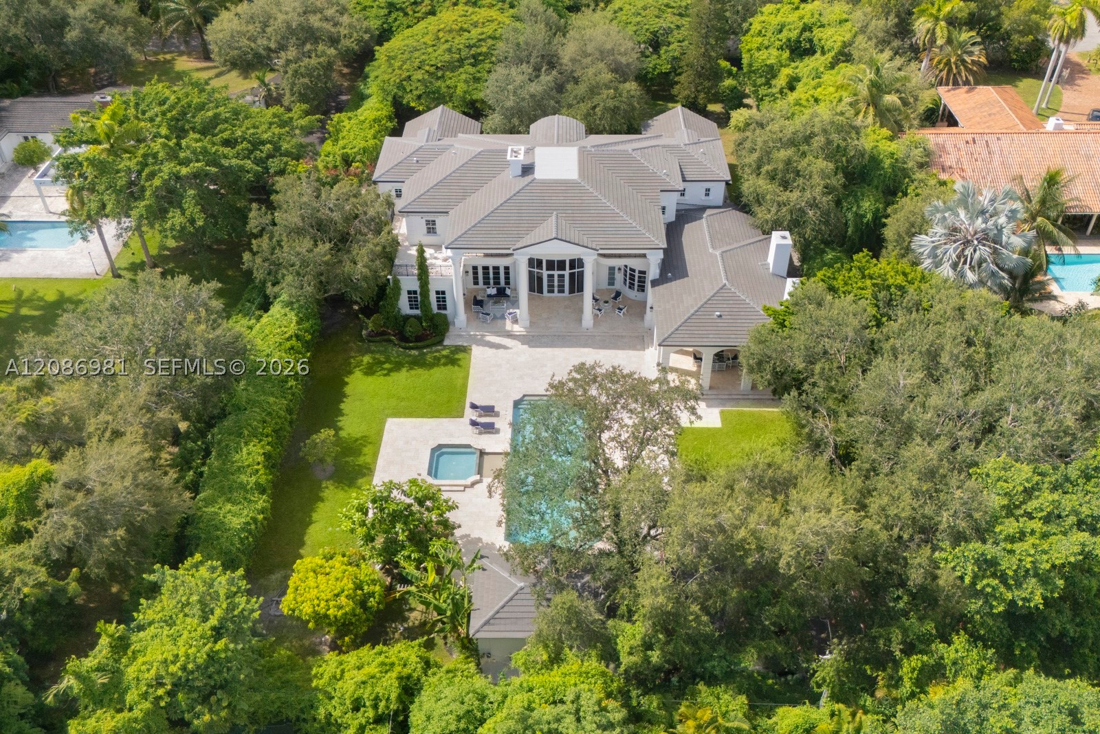 6045 SW 106th St Pinecrest, FL 33156