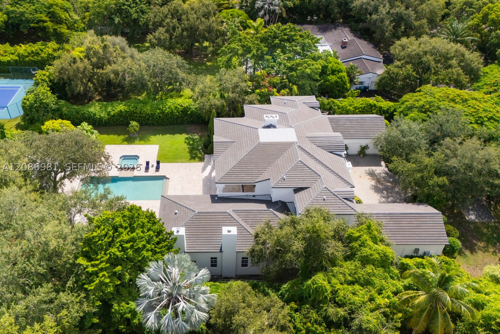 6045 SW 106th St Pinecrest, FL 33156