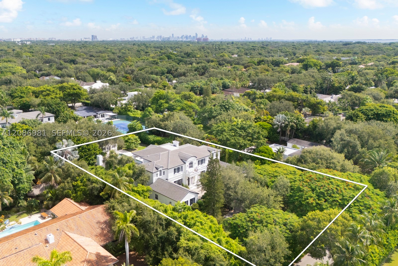 6045 SW 106th St Pinecrest, FL 33156