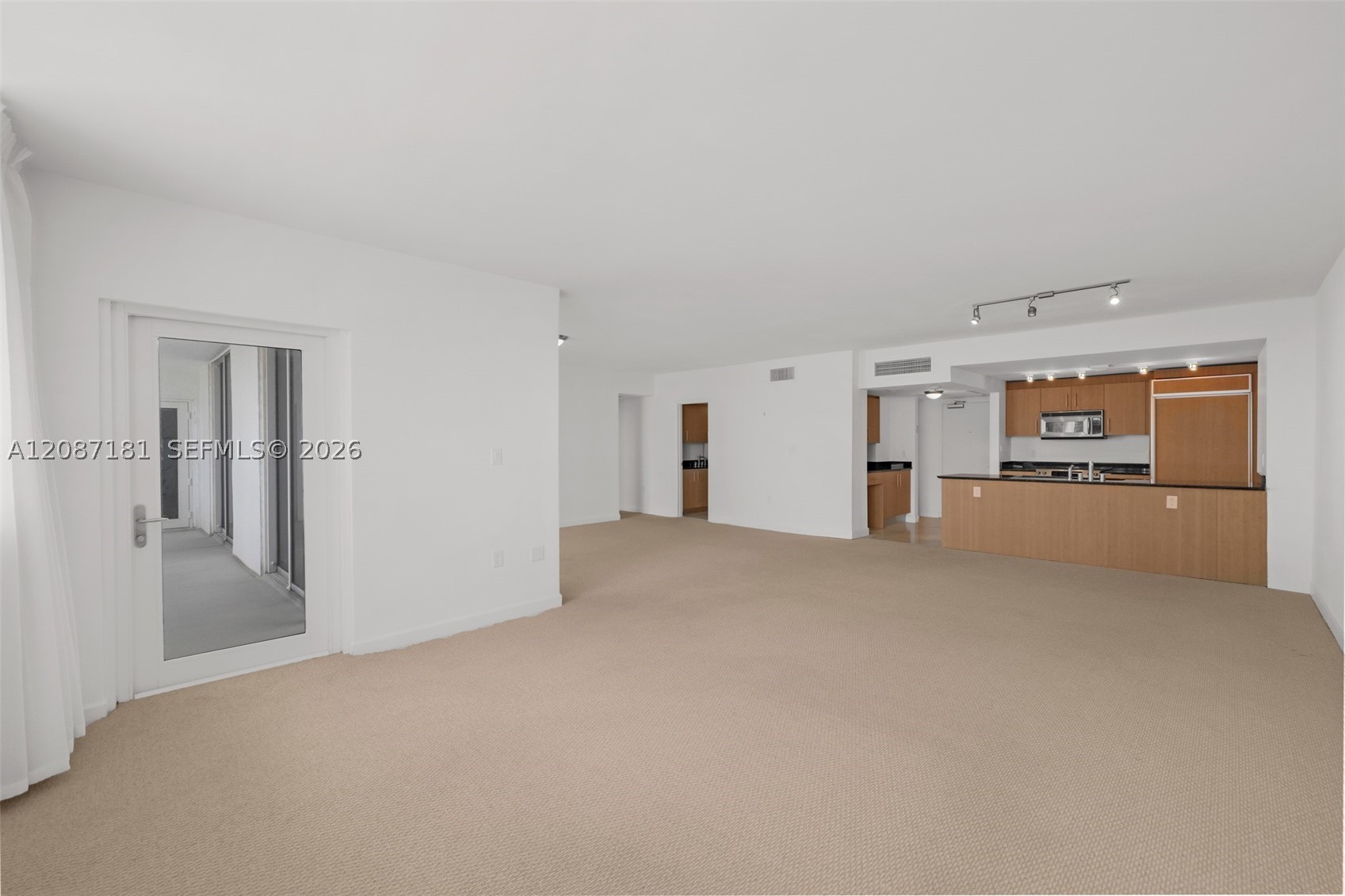 10275 Collins Ave #1511 Bal Harbour, FL 33154