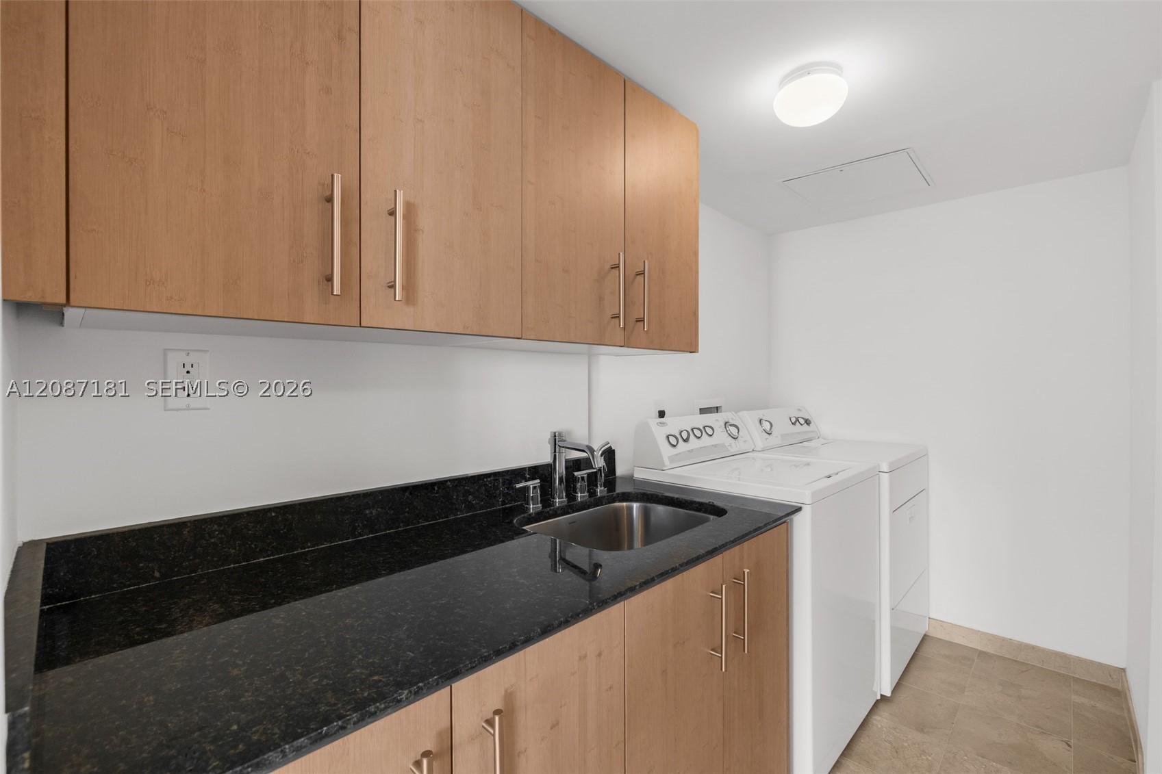 10275 Collins Ave #1511 Bal Harbour, FL 33154