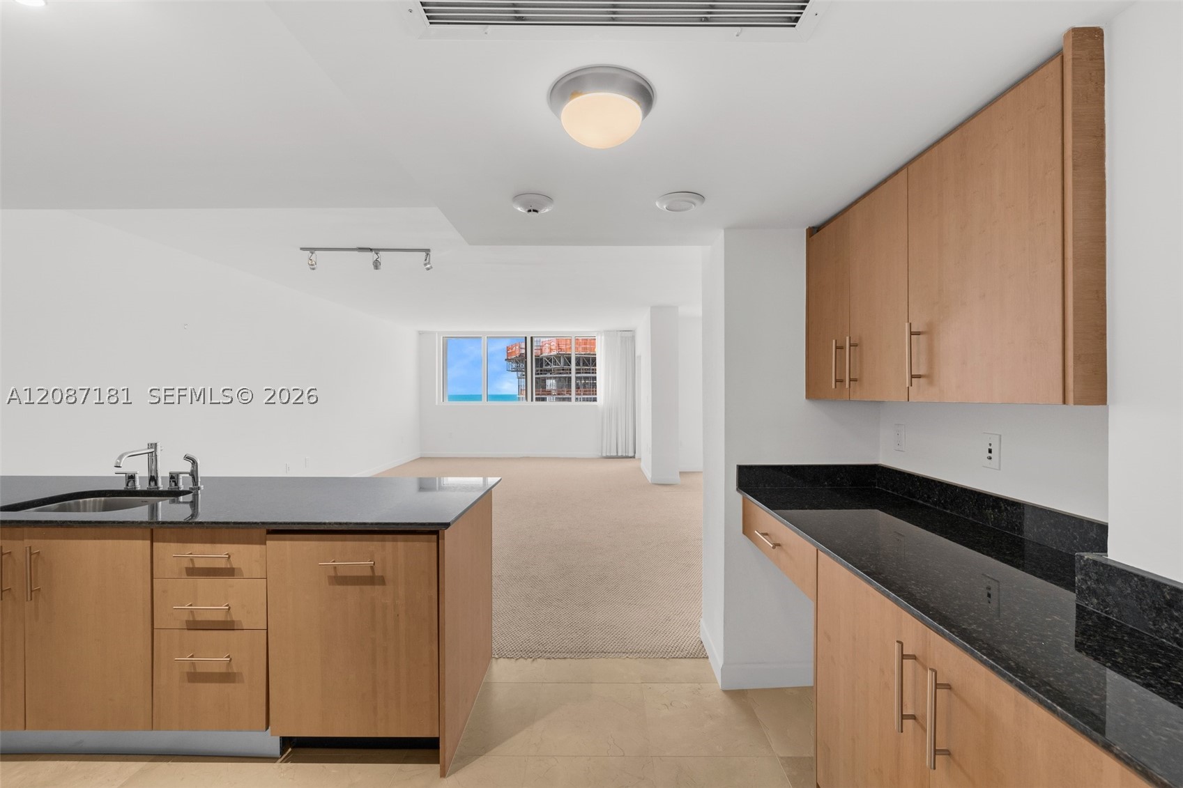 10275 Collins Ave #1511 Bal Harbour, FL 33154