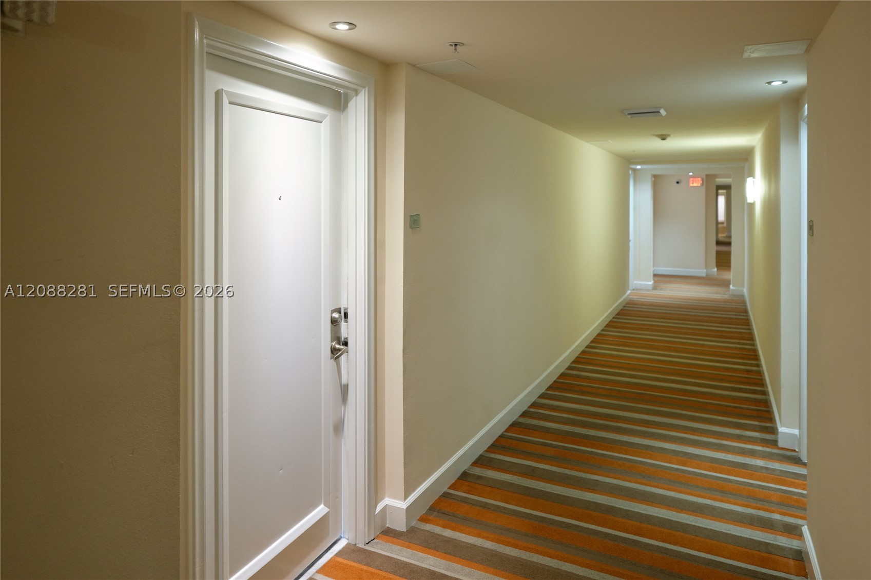 image The Venture at Aventura11