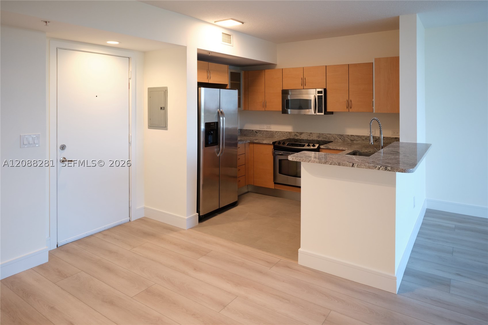image The Venture at Aventura5